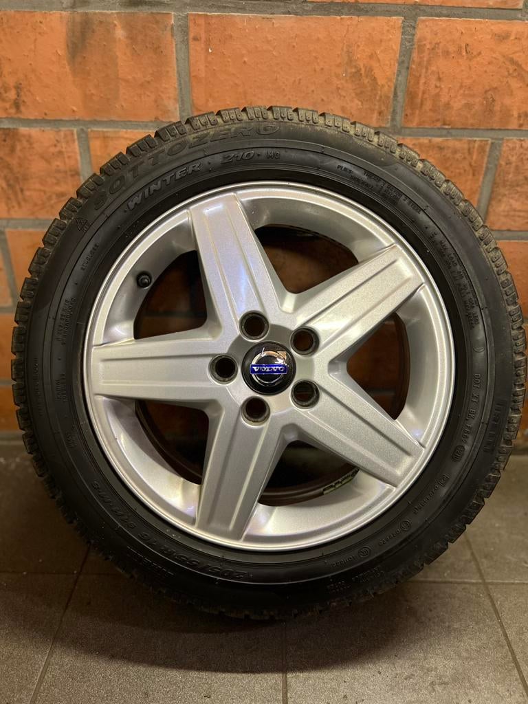 4 wielen voor volvo 16inch, Auto-onderdelen, Banden en Velgen, Ophalen, Gebruikt, 16 inch, Banden en Velgen