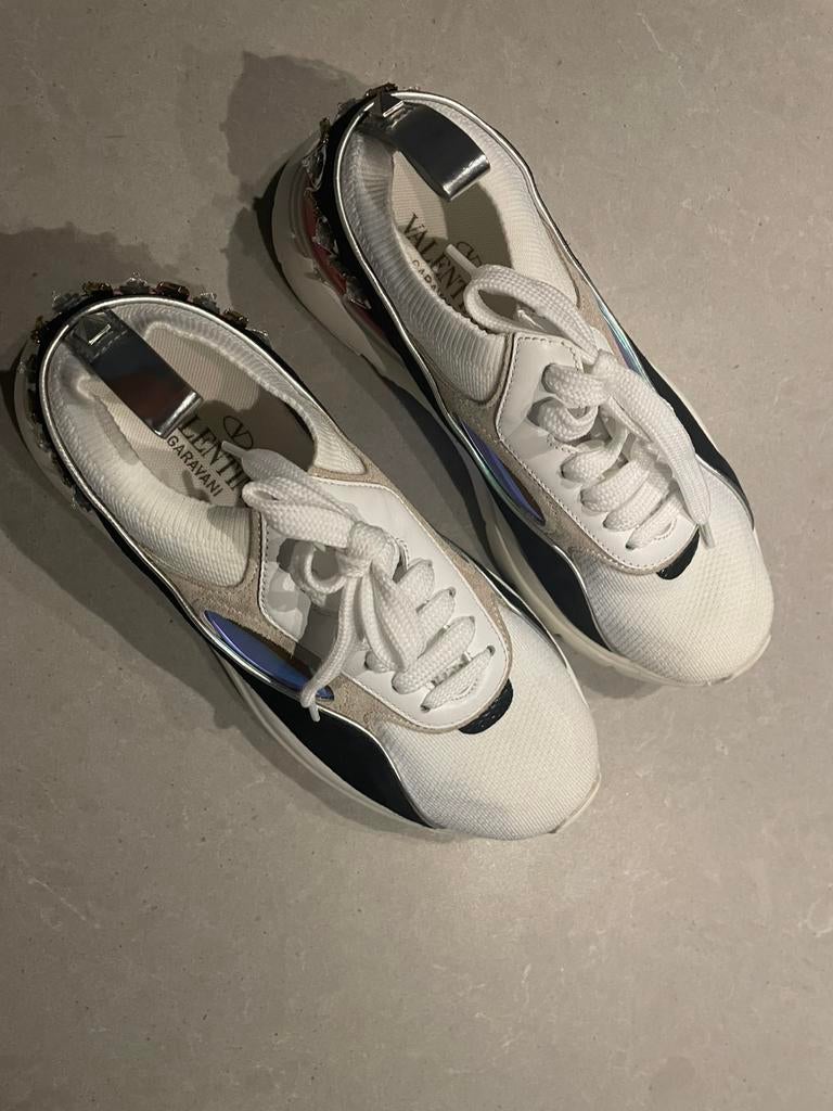 Valentino sneakers, Meisje, Overige typen, Ophalen of Verzenden, Zo goed als nieuw