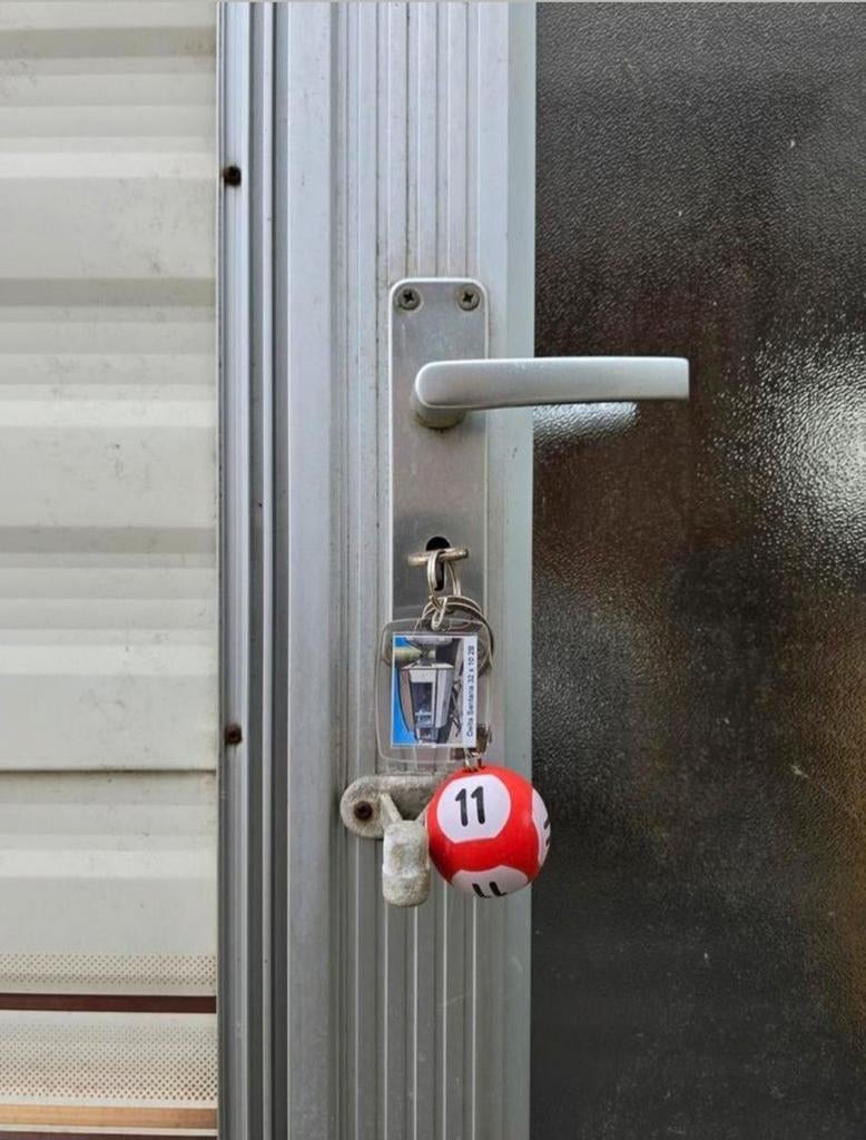 Stacaravan in snelverkoop 7.500€ 🚚 inclusief !!!