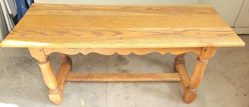 Woonkamertafel in goede staat (1,10 x 0,45 x 0,47)., Ophalen