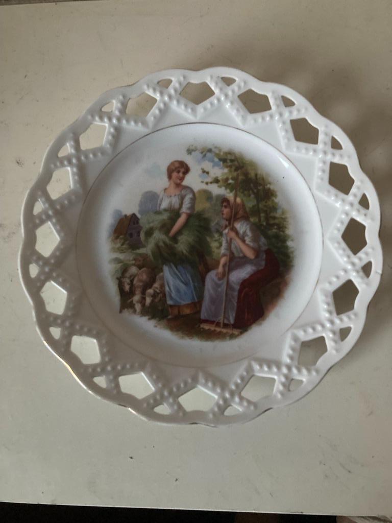 Vintage opengewerkt porseleinen dessertbord, Ophalen