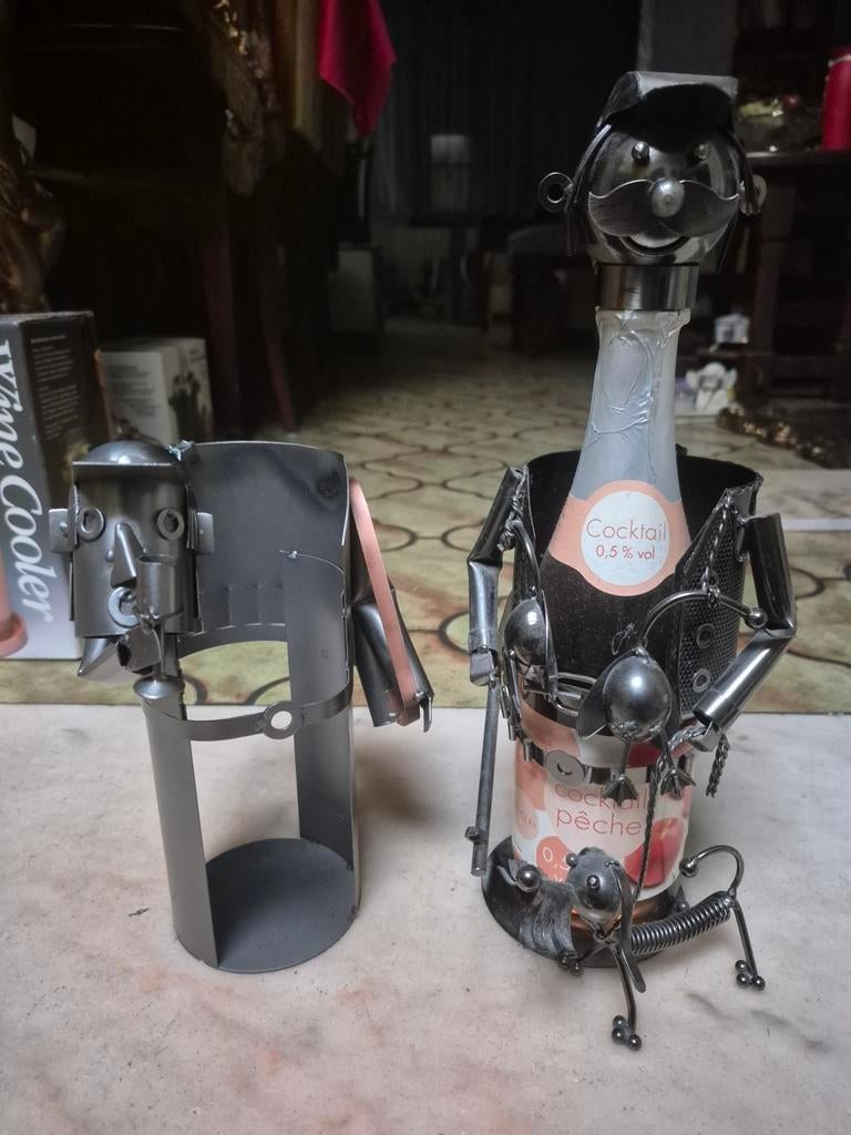 Lot de 2 portes bouteilles en métal parfait état., Enlèvement, Comme neuf, Métal