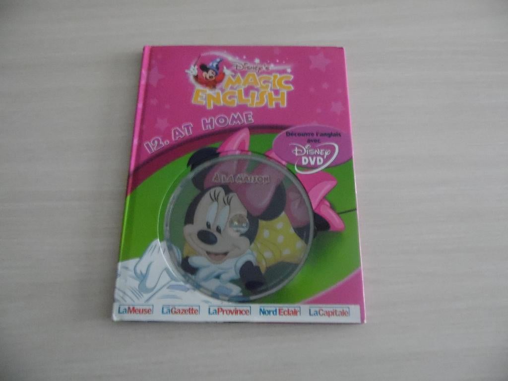 MAGISCH ENGELS NR. 12, Boeken, Fictie algemeen, Ophalen of Verzenden, Zo goed als nieuw, Disney