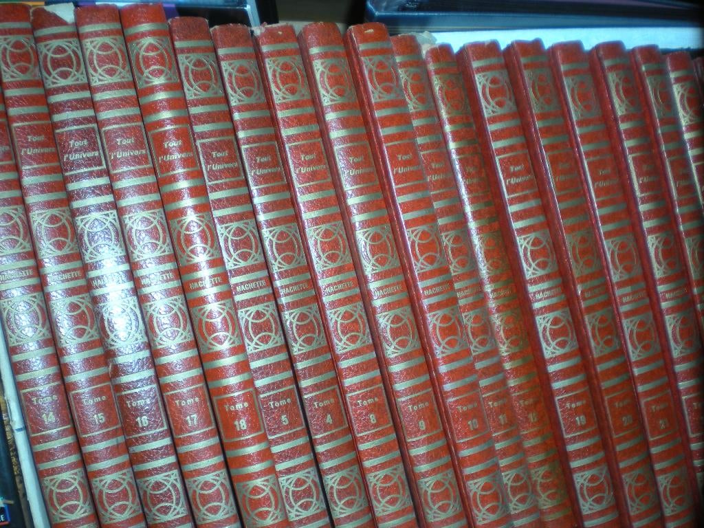 Tout l'univers  26 volumes, Livres, Série complète, Enlèvement, Général, Comme neuf