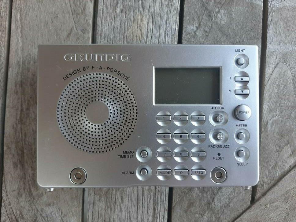 Radio Grundig Porsche YP2000, topstaat, Ophalen of Verzenden, Zo goed als nieuw, Radio