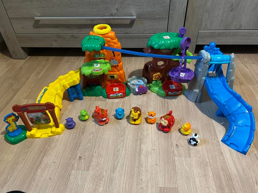 Zoef zoef dieren avonturenjungle, Kinderen en Baby's, Ophalen, Zo goed als nieuw, 2 tot 4 jaar