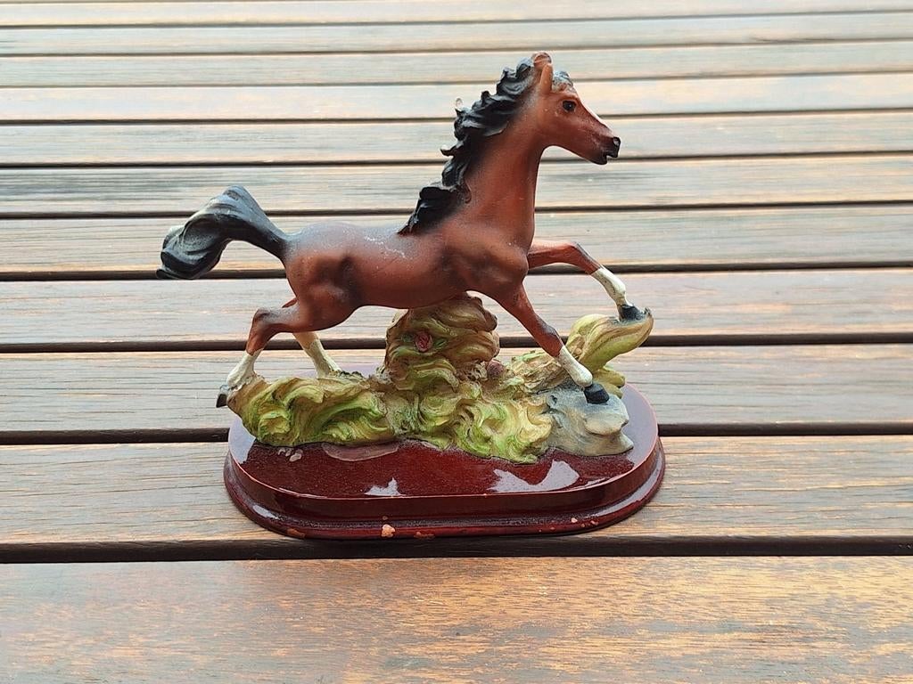 Différentes statues de cheval, Antiquités & Art, Enlèvement ou Envoi