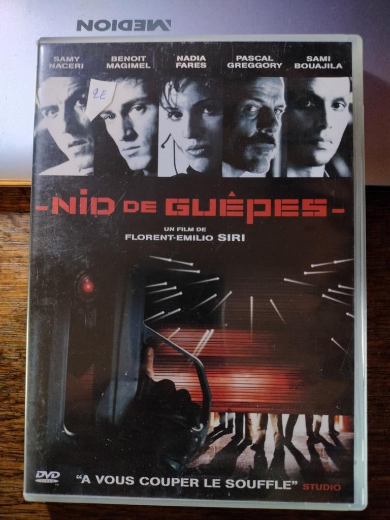 nid de guêpes, Enlèvement ou Envoi, Utilisé