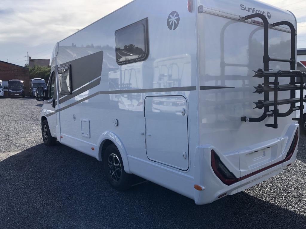 Sunlight V66 adventure automaat, Caravans en Kamperen, Automaat, Sunlight, Ringverwarming, Fiat