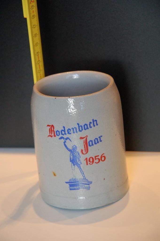 Stenen bierpot Rodenbach 1956, Ophalen of Verzenden, Gebruikt, Pul(len), Overige merken