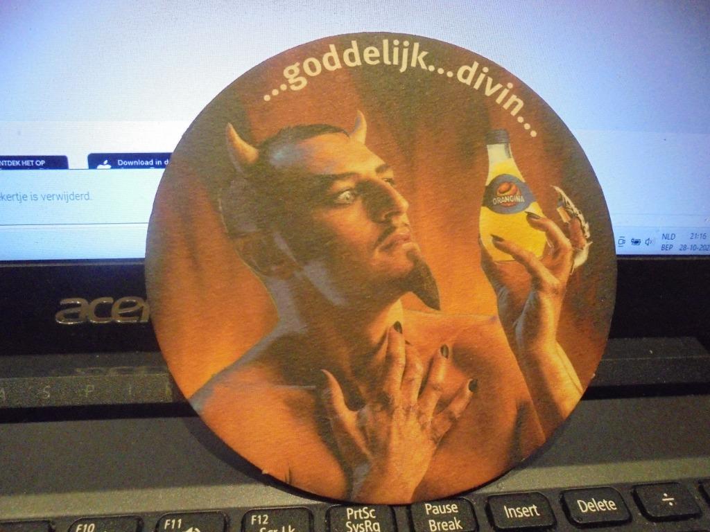 Orangina, Enlèvement ou Envoi, Comme neuf, Sous-bock