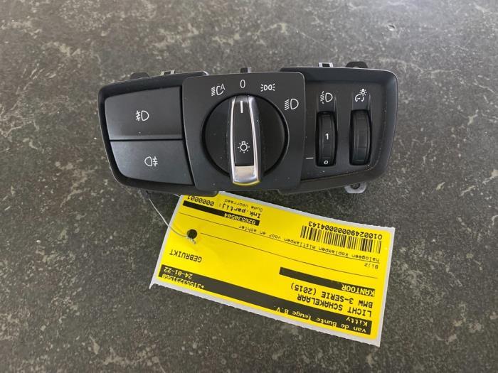 Commutateur lumière d'un BMW 3-Serie, -, 3 mois de garantie, Utilisé, -