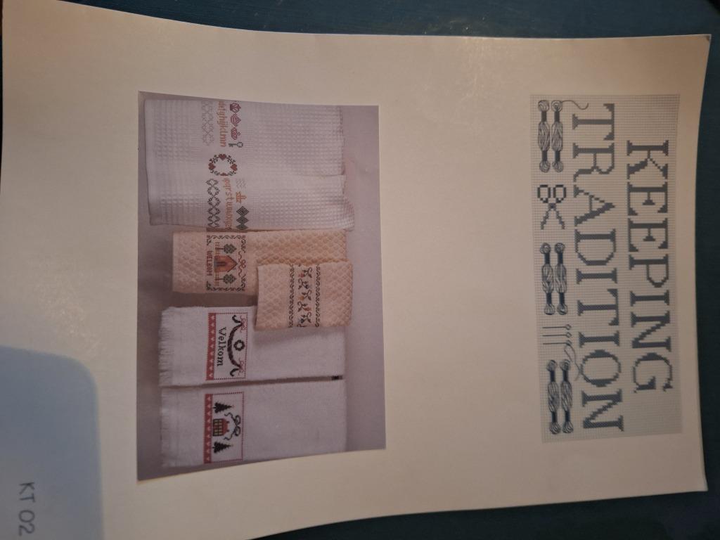 Broderies, Enlèvement, Comme neuf, Broderies à la main, Set à broder