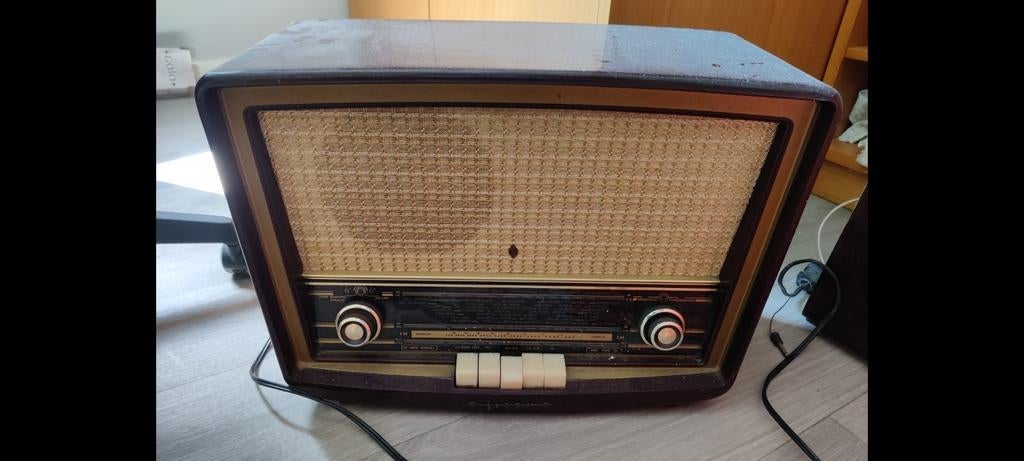 Vintage retro radio met Siera-lamp, Antiek en Kunst, Ophalen