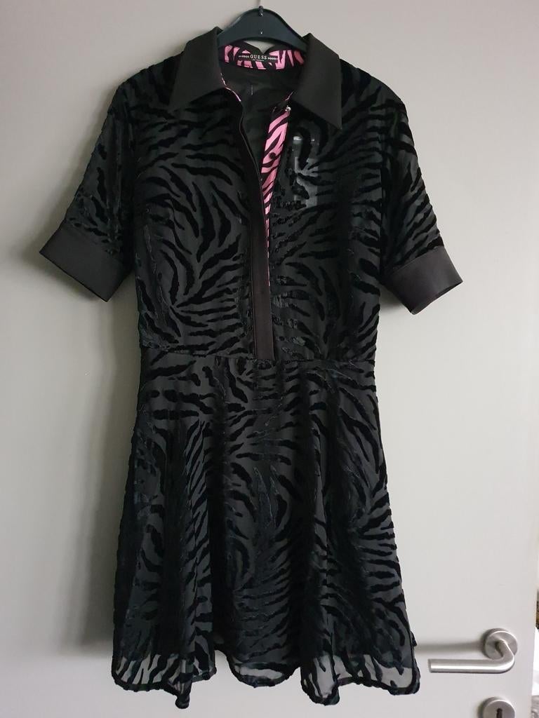 Nieuwe jurk van Guess maat M, Kleding | Dames, Jurken, Maat 38/40 (M), Guess, Zwart, Nieuw