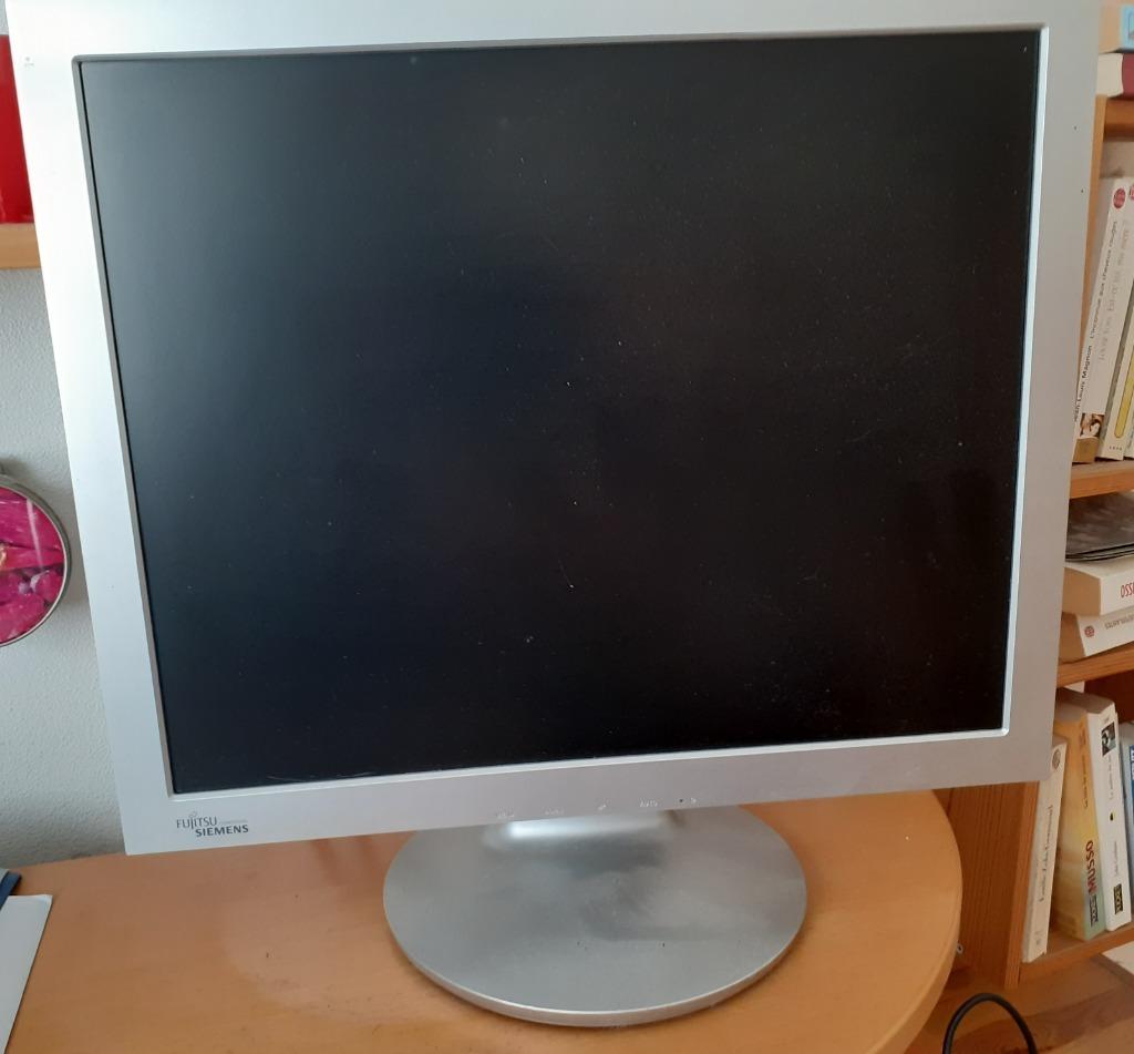 ECRAN MONITEUR SIEMENS FUJITSU Excellent état, Informatique & Logiciels, Enlèvement, Comme neuf, VGA