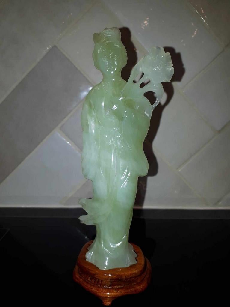 Jade beeldje., Enlèvement