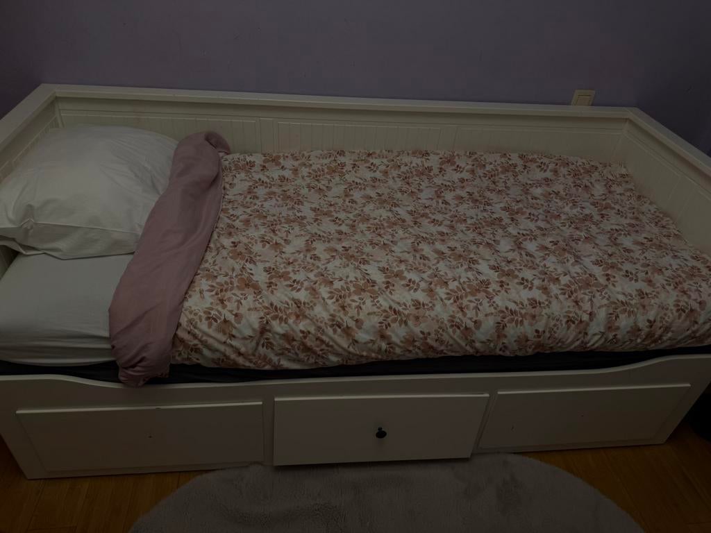 IKEA HEMNES 2-zitsslaapbank, Huis en Inrichting, Ophalen, Gebruikt, Tweepersoons