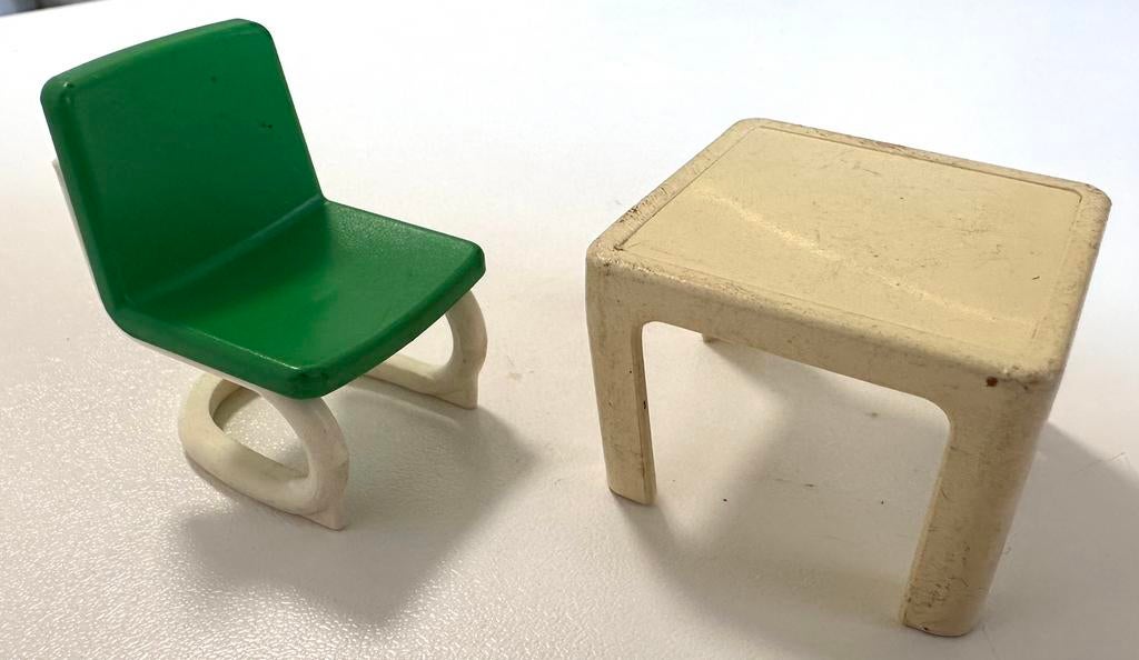 Playmobil vintage, tafel en stoel niet gevonden, Verzamelen, Gebruikt