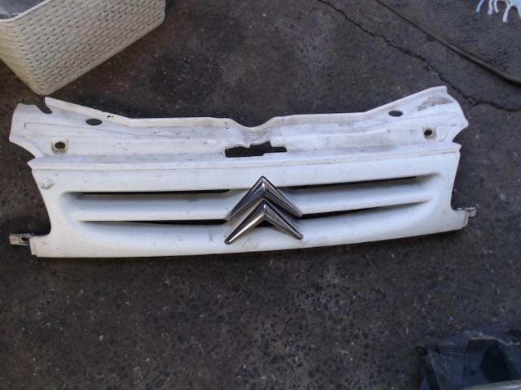 Calandre Citroen Berlingo 1996-2002 LP/14745, Auto-onderdelen, Carrosserie, Voor, Gebruikt, Ophalen