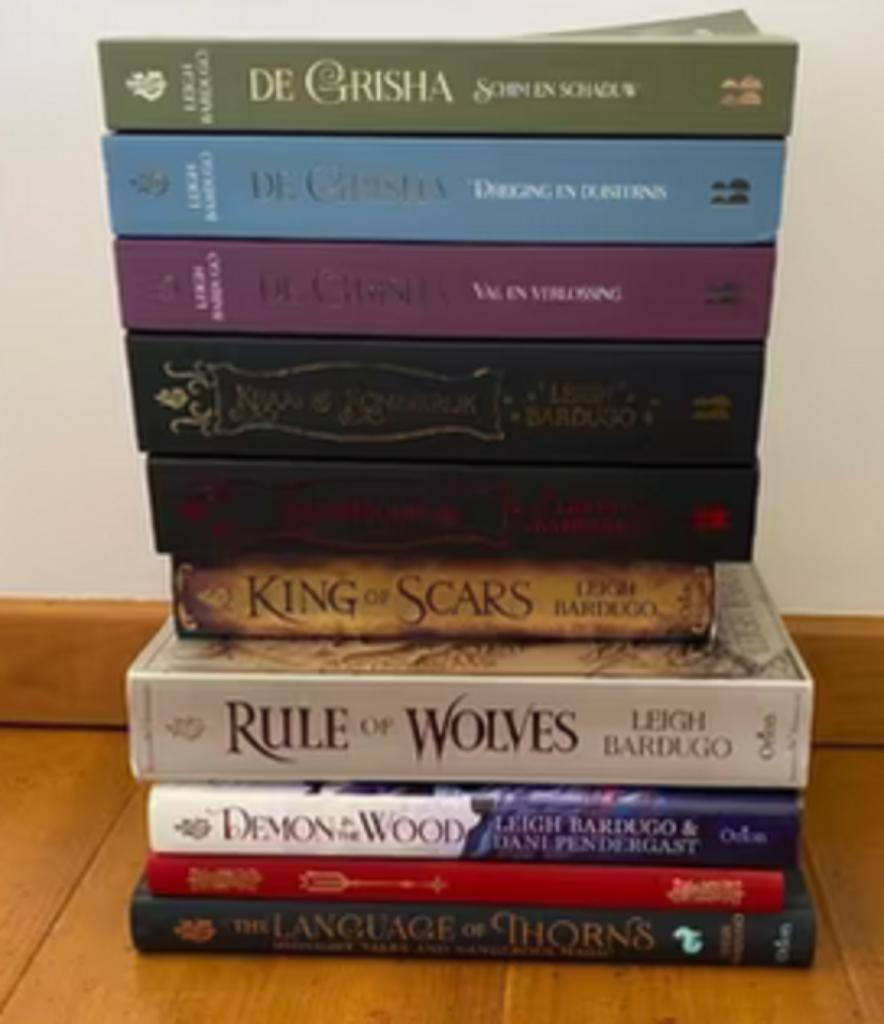 Grishaverse: volledige set (zonder The Severed Moon), Boeken, Fantasy, Nieuw, Verzenden