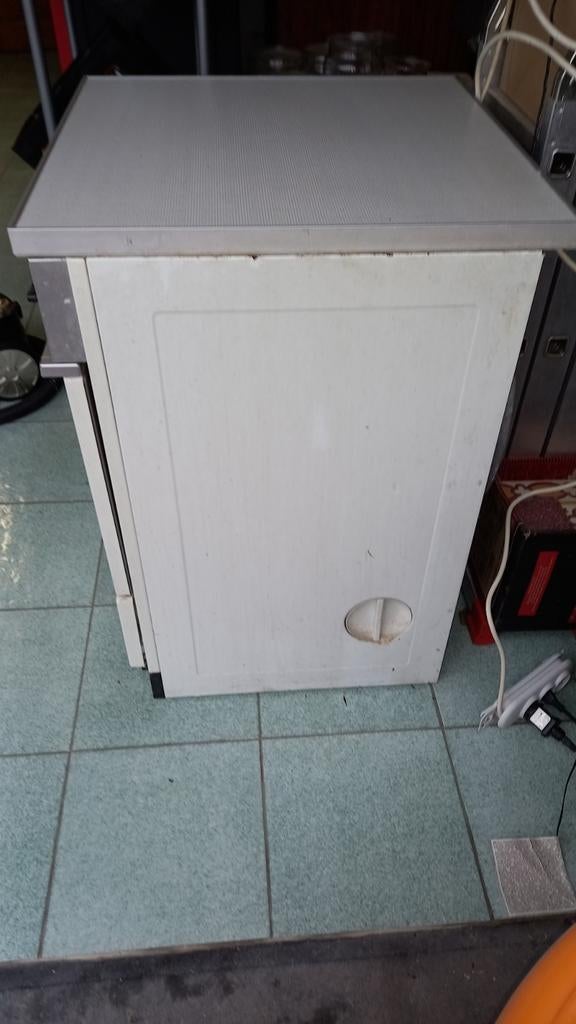 Un sèche-linge, Electroménager, Sèche-linge, Enlèvement