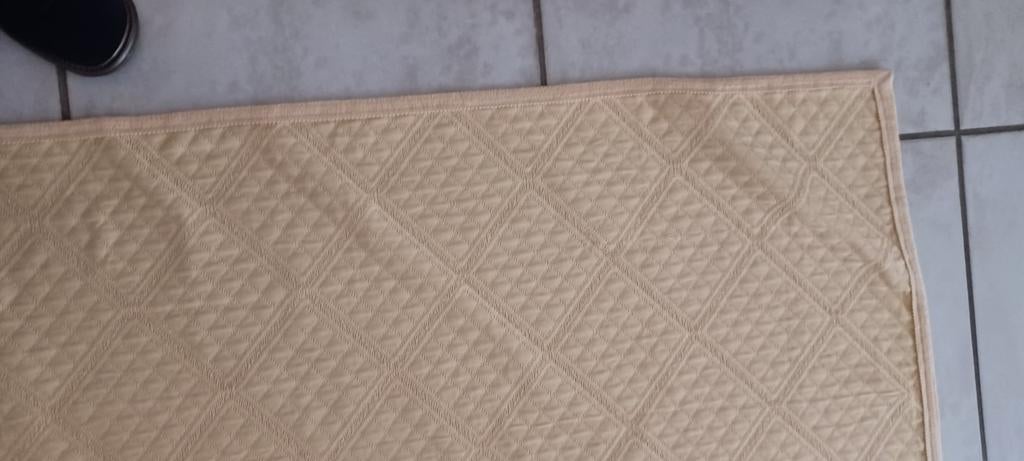 Couvre-lit king size taille 2,60 x 80 cm, Enlèvement ou Envoi