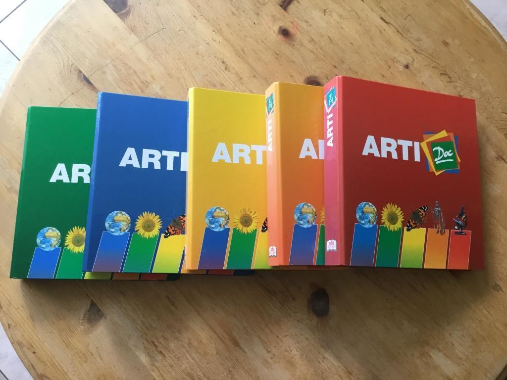 Artidoc - Artis Historia, Enlèvement, Comme neuf