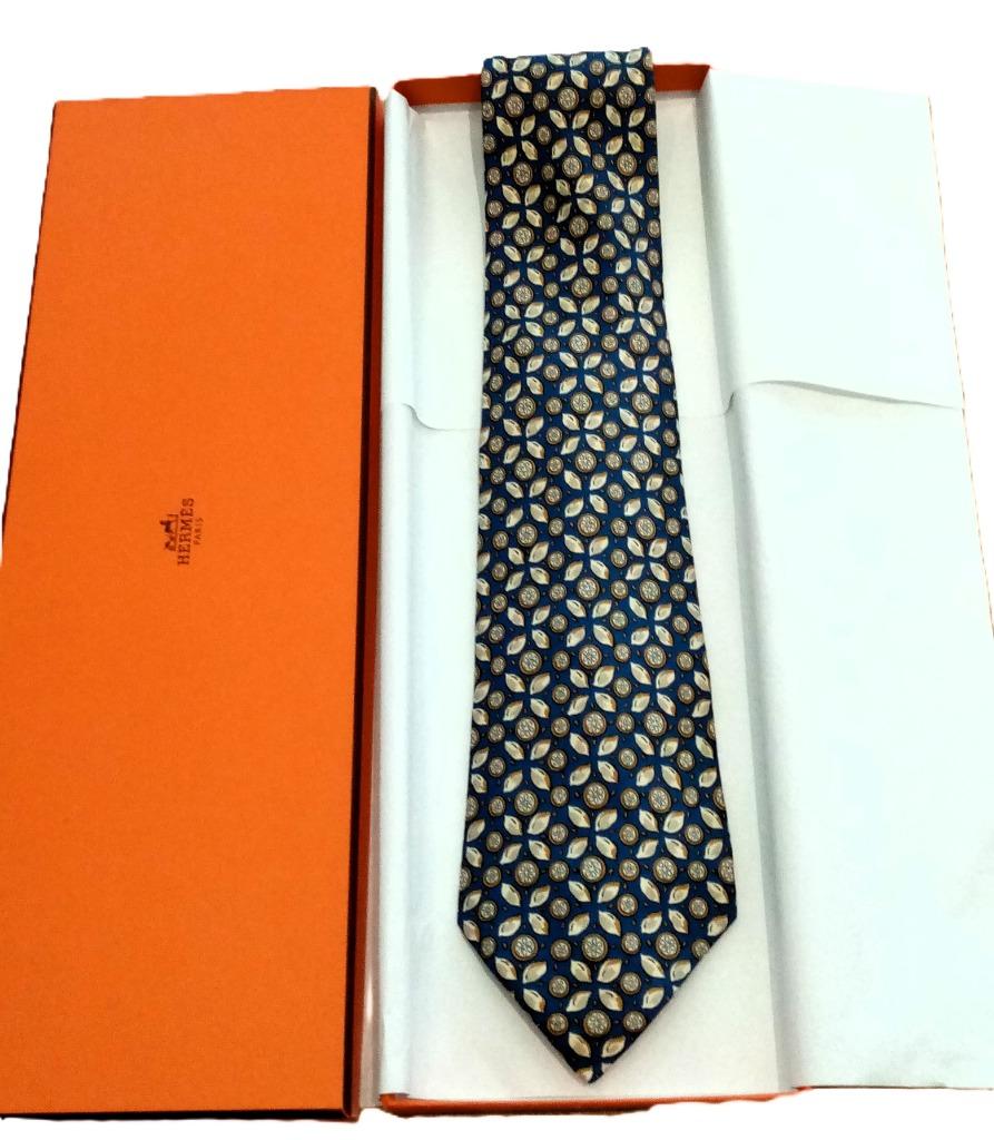 Hermès das in 100% zijde, Blauw, Ophalen of Verzenden, Met patroon, Hermes