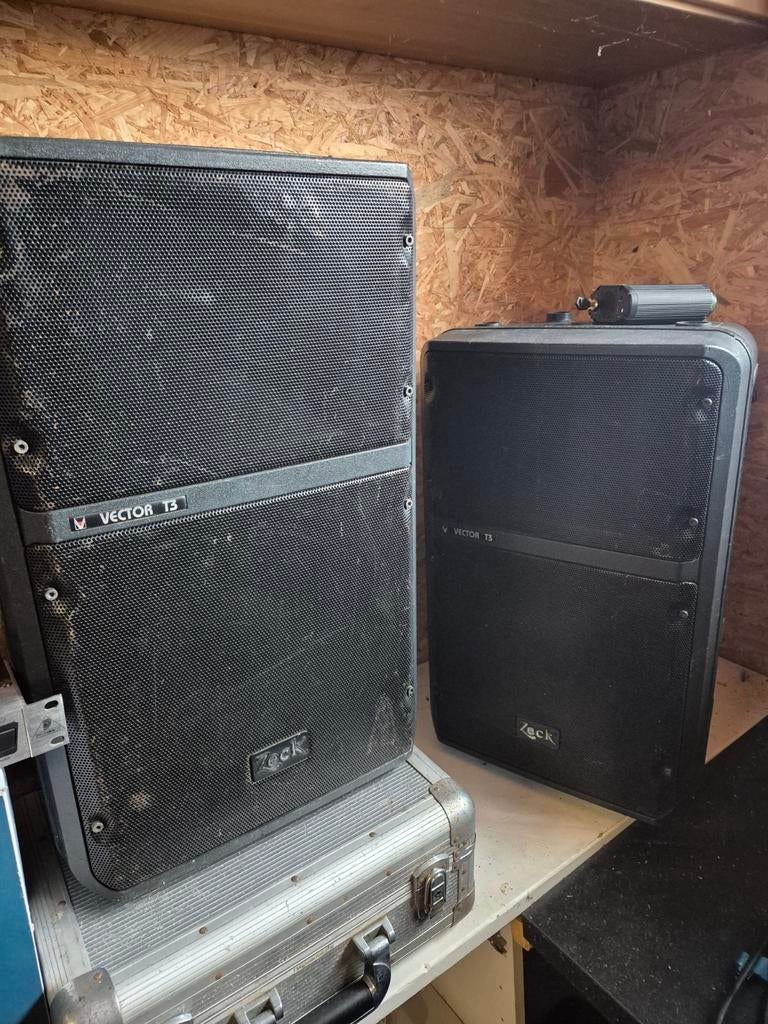 2x vector t3 Zeck + pieds et son ampli Dap 800, Enlèvement ou Envoi