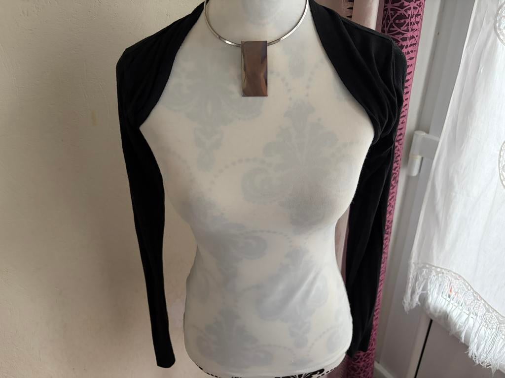 Korte zwarte bolero — Maat M, Kleding | Dames, Ophalen of Verzenden, Zo goed als nieuw, Zwart