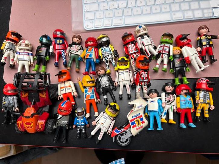 Playmobil lot de 24 figurines motards plus moto quad, Enlèvement ou Envoi, Utilisé