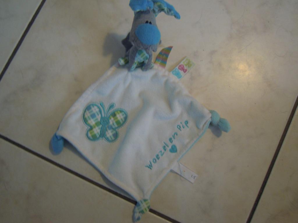 knuffeldoekje woezel en pip (doos 110), Kinderen en Baby's, Ophalen of Verzenden, Nieuw