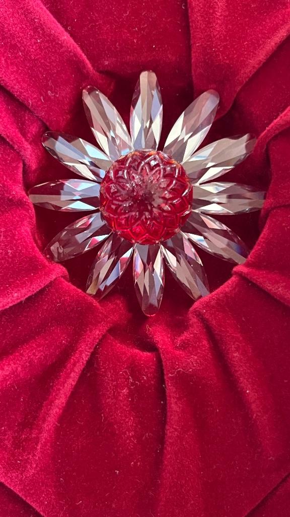Fleur rouge Swarovski, Collections, Enlèvement ou Envoi, Comme neuf