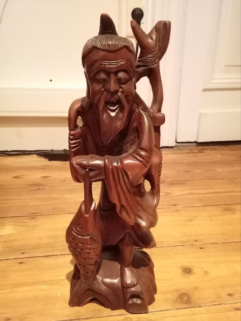 Statue en bois, Enlèvement