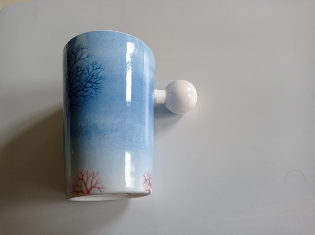 Tas met speciaal handvat. Kunstvoorwerp Van Salt en Pepper., Enlèvement
