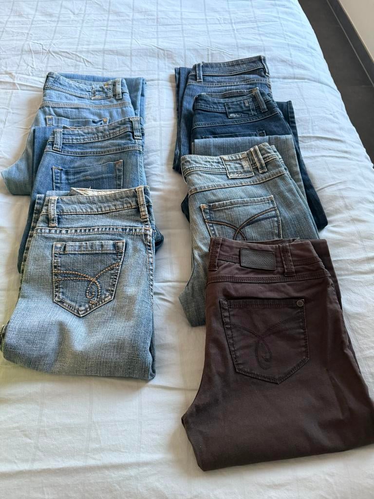 Jeans broeken jeugd-dames, Ophalen, Blauw, Zo goed als nieuw, W28 - W29 (confectie 36)