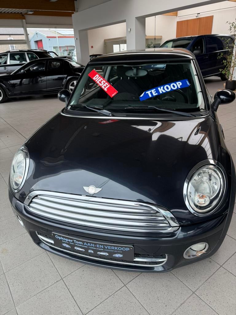 Mini cooper 1. 6 diesel 109pk 173.419km gekeurd voor verkoop, Auto's, Stof, 109 kW, 1599 cc, Parkeersensor