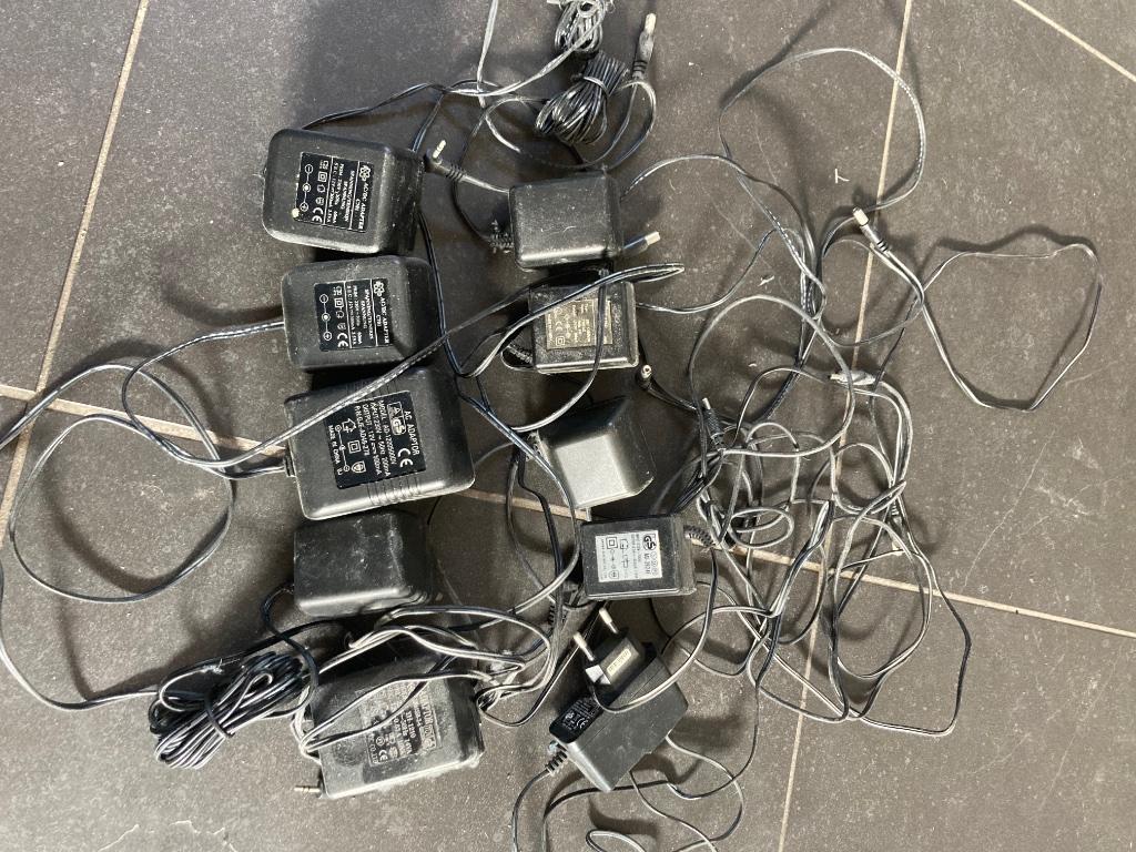 10 adapters (diverse types), Elektronische apparatuur, Ophalen of Verzenden