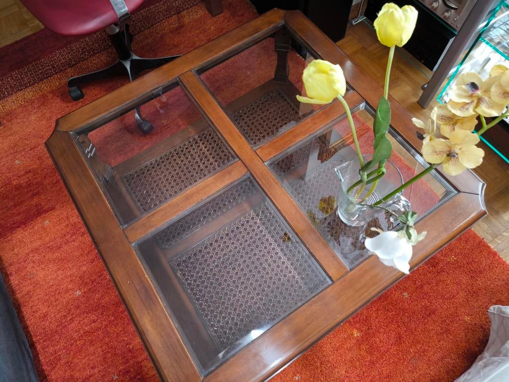 Vierkante salontafel, Antiek en Kunst