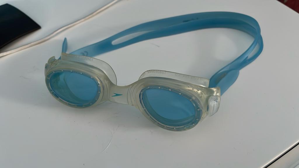 Speedo - lunettes de natation, Sports nautiques & Bateaux, Plongée, Enlèvement ou Envoi, Comme neuf, Lunettes de plongée ou Tuba