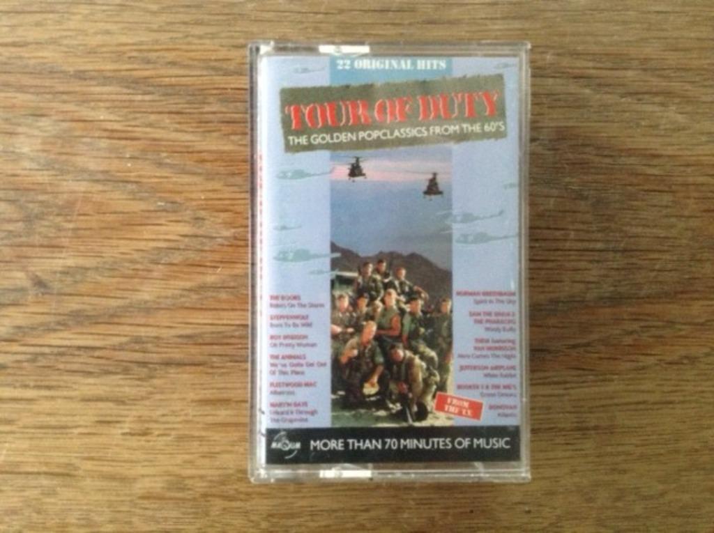 muziekcassette tour of duty, Cd's en Dvd's, Ophalen of Verzenden, Rock en Metal, 1 bandje, Origineel