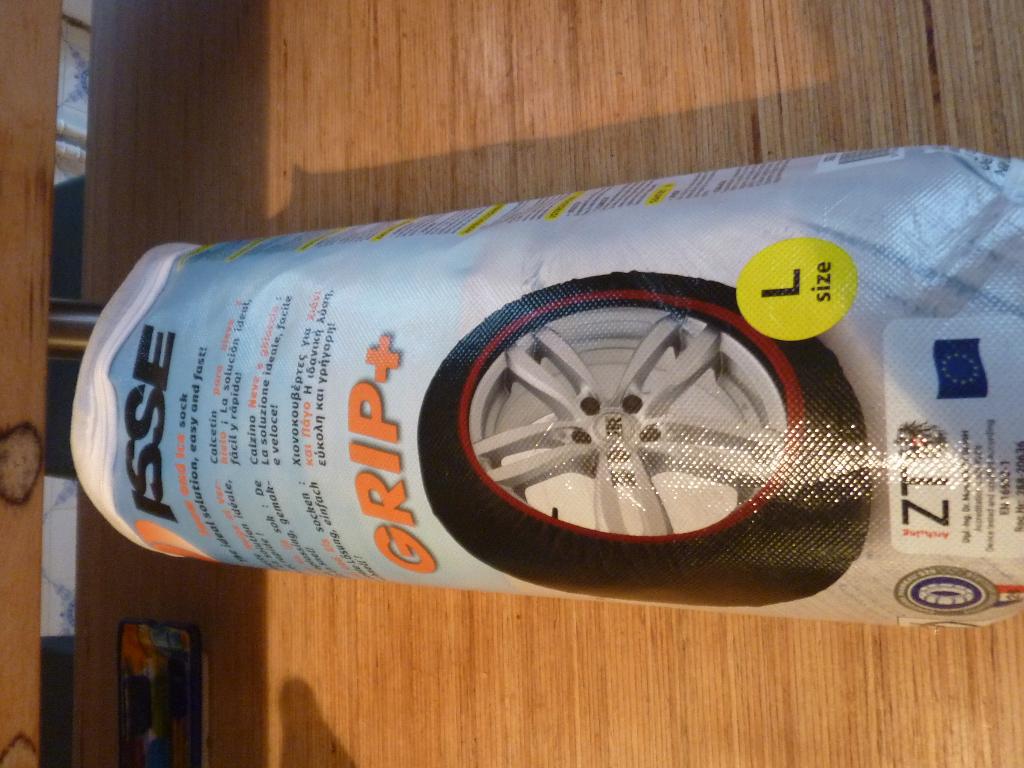 Chaussettes neige ISSE GRIP+ Taille L NEUVES, Enlèvement, Neuf
