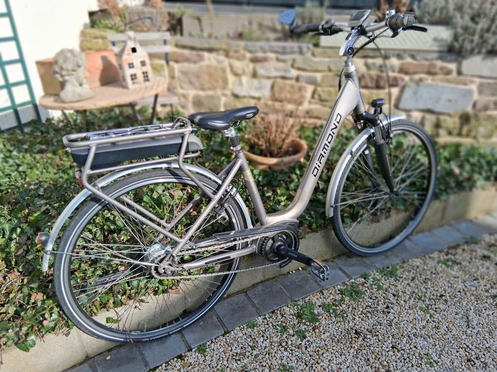 Vélo électrique Dame, Vélos & Vélomoteurs, Autres marques, Moins de 47 cm, 50 km par batterie ou plus, Enlèvement