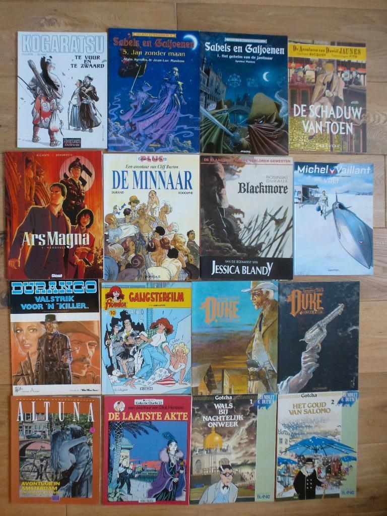 SOFTCOVER STRIPS ALLERHANDE ZIE FOTO's, Boeken, Stripverhalen, Ophalen of Verzenden, Zo goed als nieuw