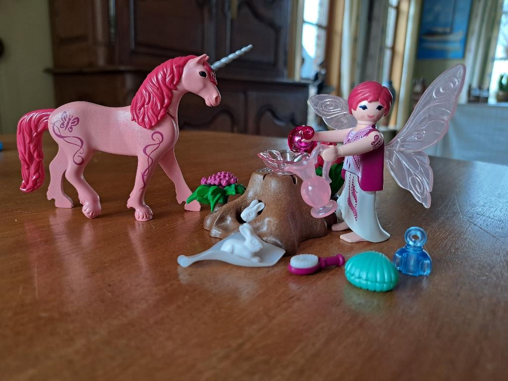 Playmobil Fairies - Fairy with unicorn Rose, Kinderen en Baby's, Speelgoed | Playmobil, Ophalen, Zo goed als nieuw