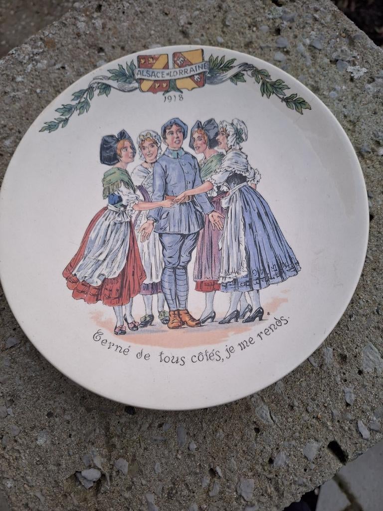 Oud wandbord Alsace - Lorraine van Sarreguemines, Antiek en Kunst, Ophalen of Verzenden