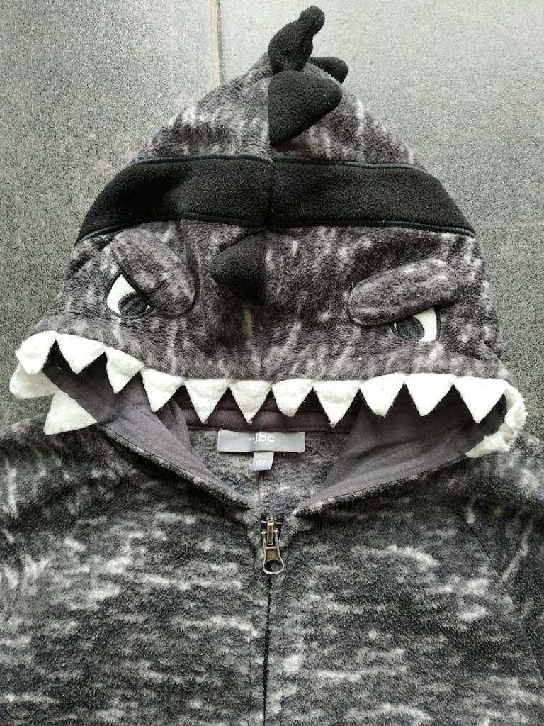 onesie draak maat 122, Kinderen en Baby's, Nacht- of Onderkleding, Gebruikt, JBC, Ophalen of Verzenden