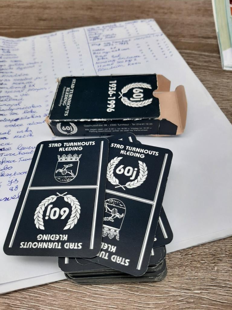 Speelkaarten stad turnhout kleding, Een of twee spelers, Ophalen, Gebruikt, Cartamundi