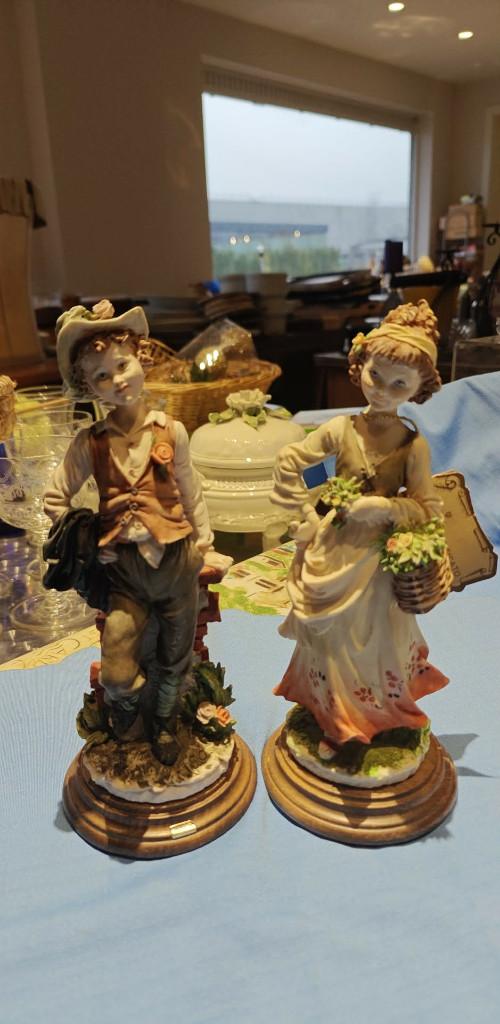 beeldjes jong koppel Capodimonte, Enlèvement ou Envoi, Comme neuf, Humain